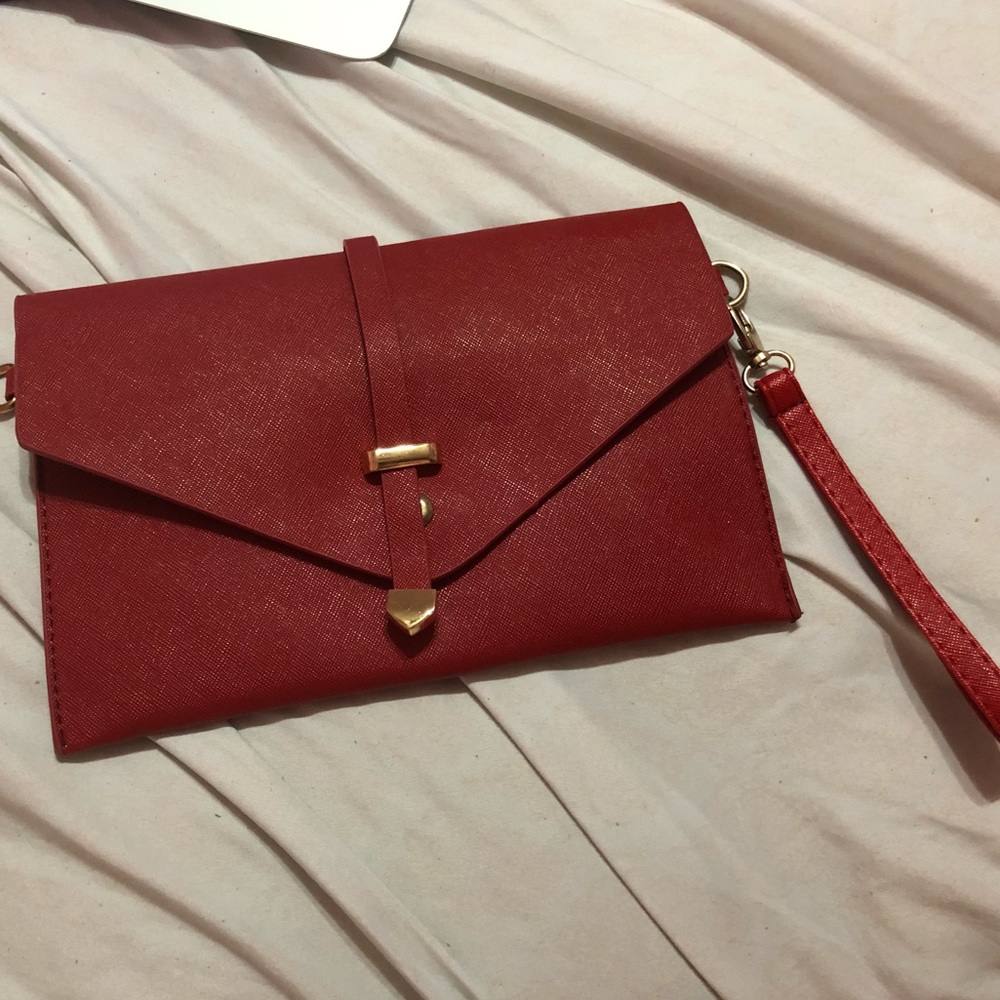 RED WRISTLET